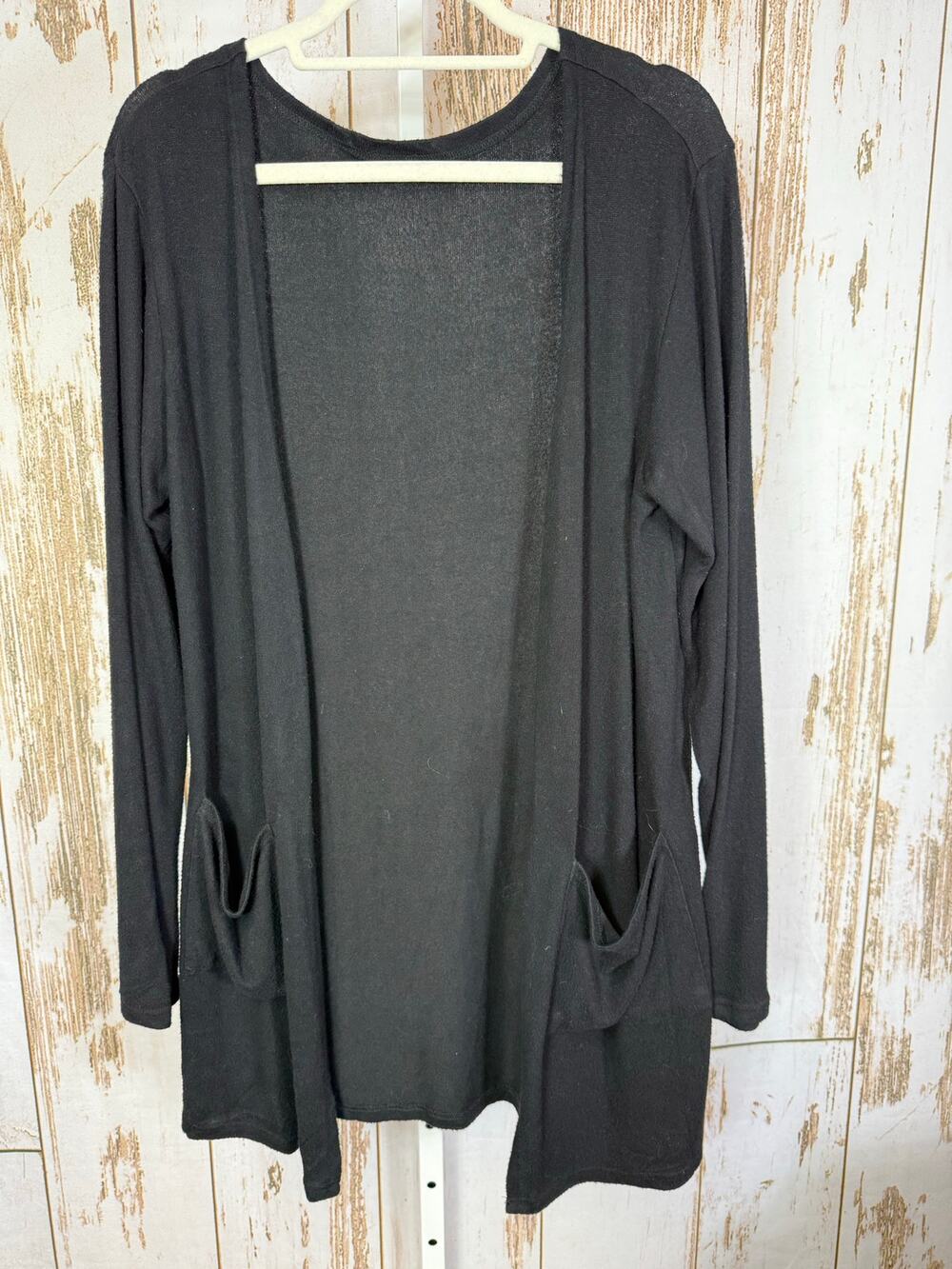 Zyia Active, Black Classic Cardigan. Size Medium. Good used condition!